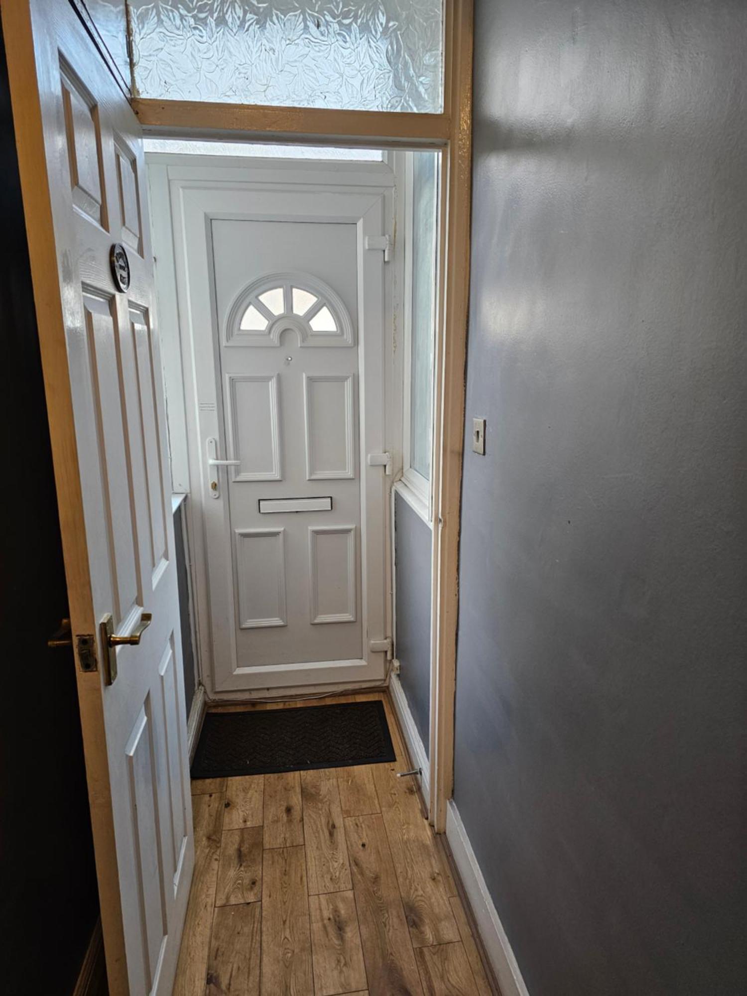 Umbrella Properties London Excel Екстериор снимка