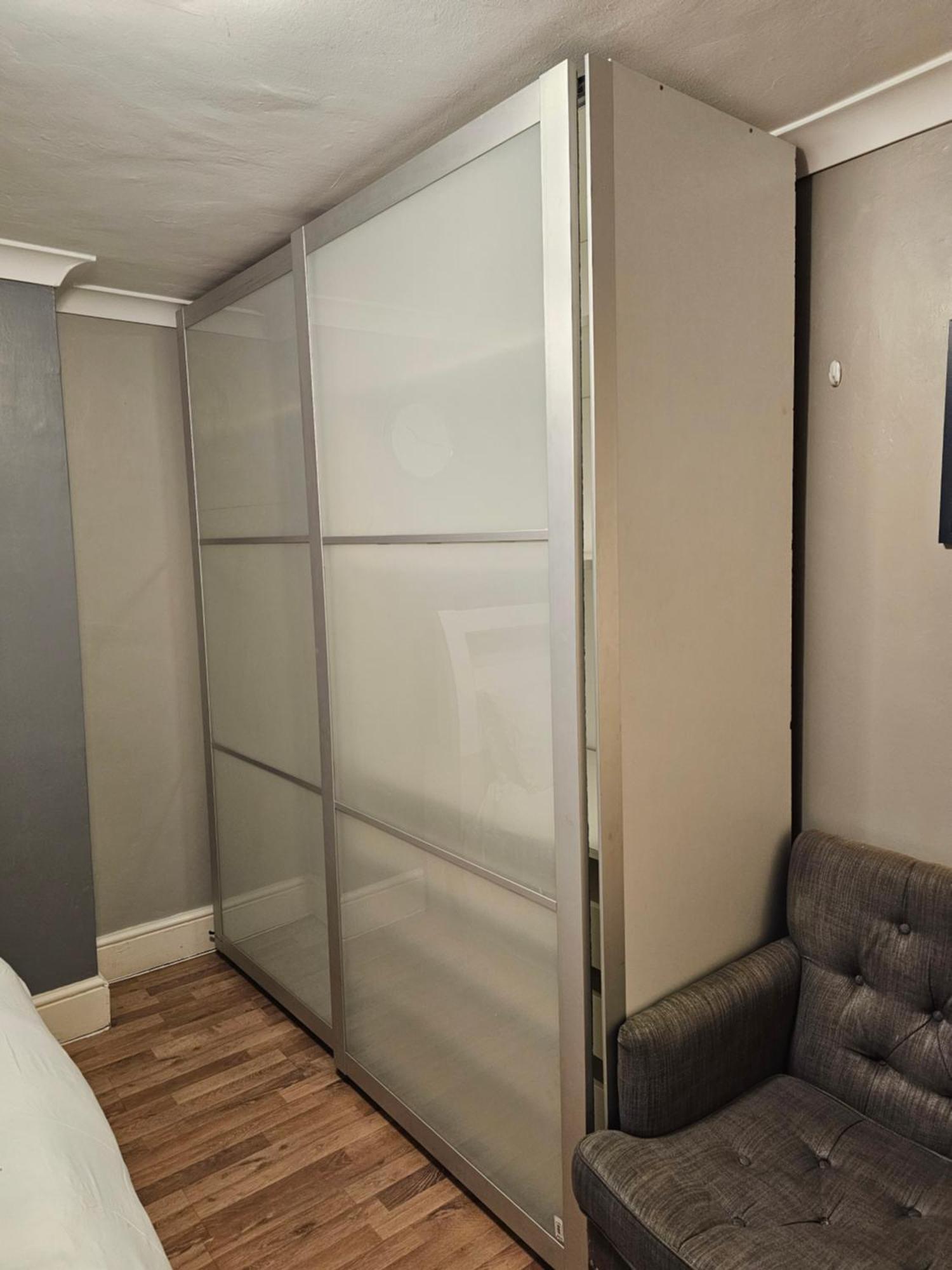Umbrella Properties London Excel Екстериор снимка